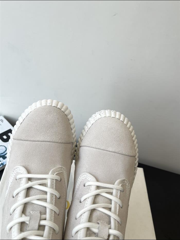 20251128165025832 290